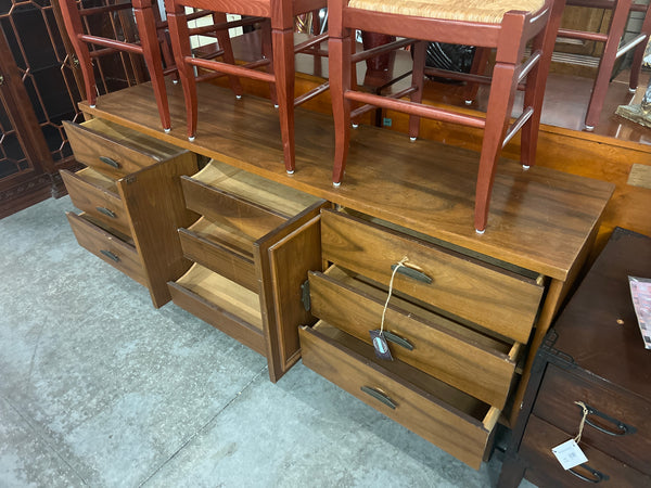 MCM Dresser 164592.