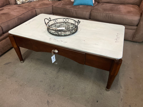 Chabby Chic Coffee Table (Matching Side Table also available *pic attached*)152379.