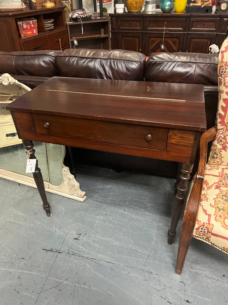 Small antique desk, 156903.