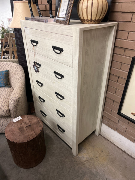 White Chest of Drawers 155276.