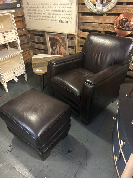 Grain Leather Club Chair 165959.