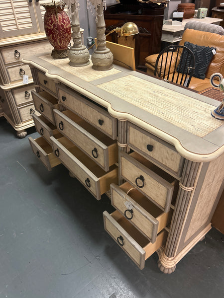 White Grey Distressed Dresser 167376.