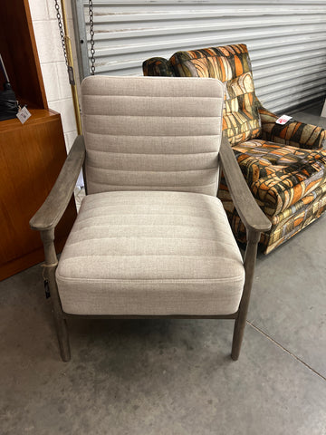 Tan Arm Chair 164733.