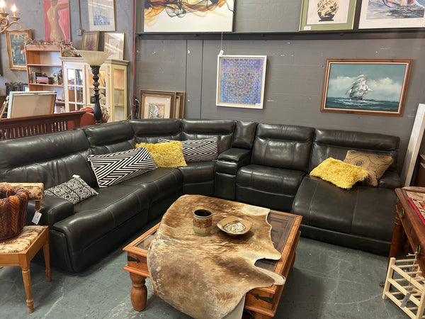 Leather Reclining Sectional Espresso/Grey w Chaise and Charger Ports | 154642.