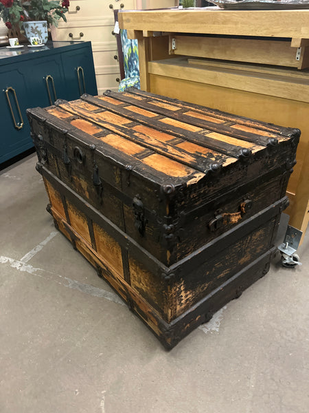 Vintage German Trunk Pre-WW2 168139.
