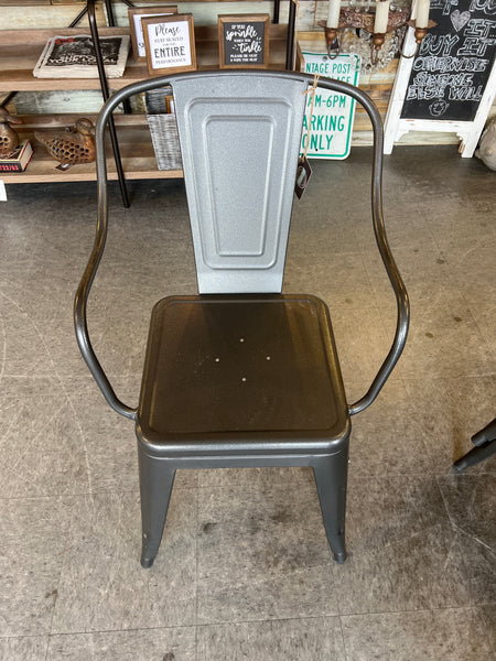 Set 6 Metal Stacking Chairs 149824.