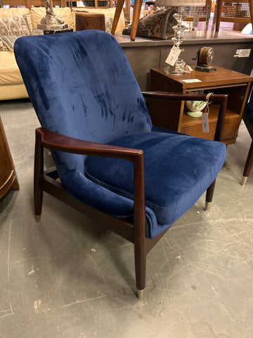 Blue Velvet Lounge Chair (2available) 165298.