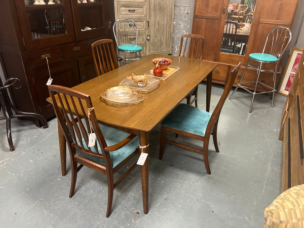 Mid Century Chairs (Set of 4) 159993.