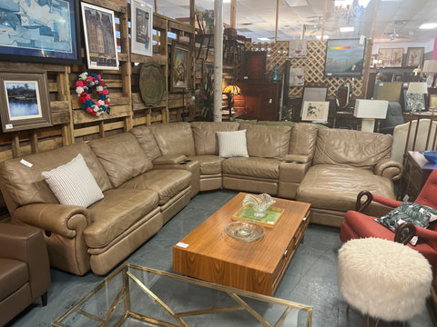 7 Piece Tan Leather Sectional w/ 2 Reclining Seats/ Chaise (168334.)