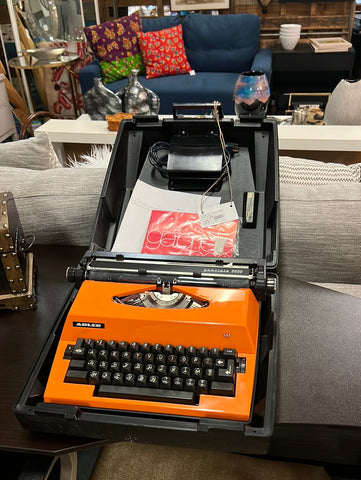 Orange Adler Gabriele 2000 Typewriter 144695.