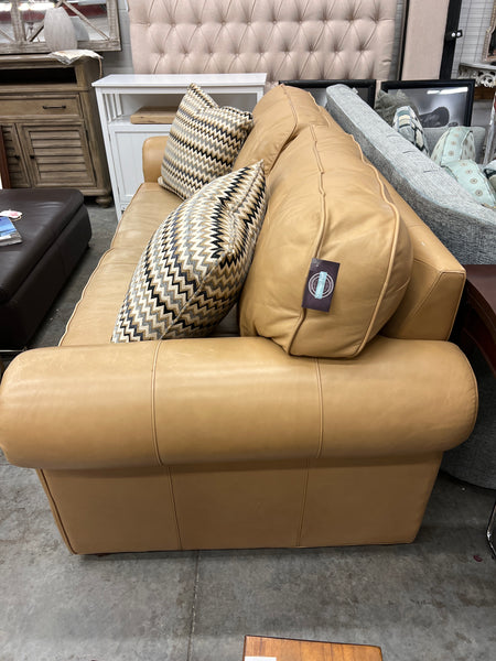 Thomasville Tan Leather Sofa 152791.