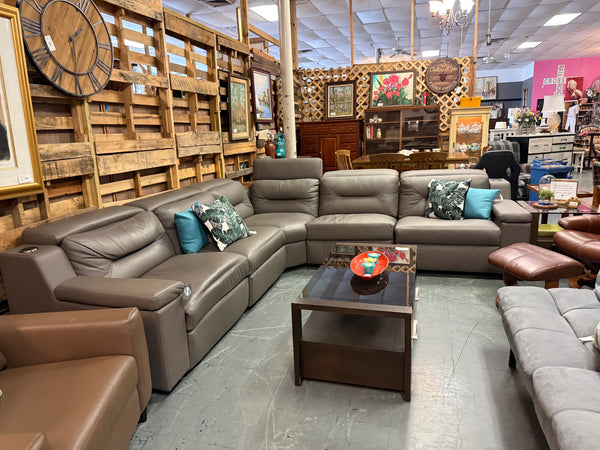6 Seater Leather Grey/ Taupe Sectional w/ 2 electric recliners + wireless chargers 165360.