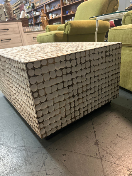Modern Coffee Table 166071.