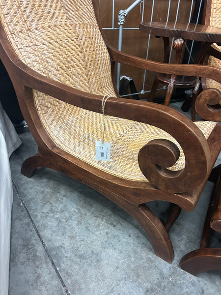 Plantation Chair and Ottoman (1 available) 169100.