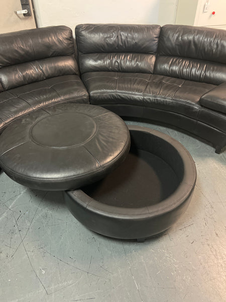 Black Curved Leather Sectional with Ottoman 168361.