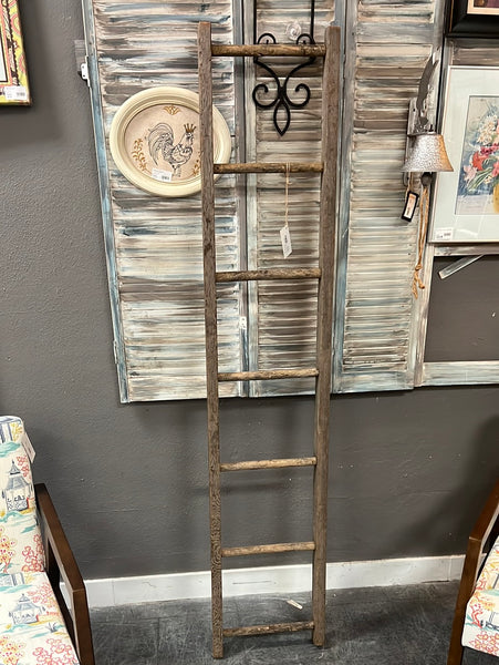 Antique Ladder 143193.