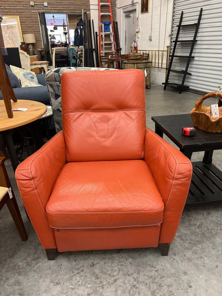 Rust Recliner 156023.