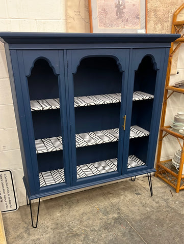 Blue Retro Cabinet 140505.