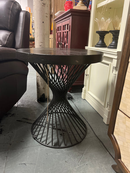 Helix End Table 149247.