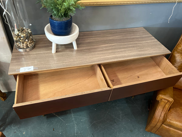 Midcentury Dresser 153196.