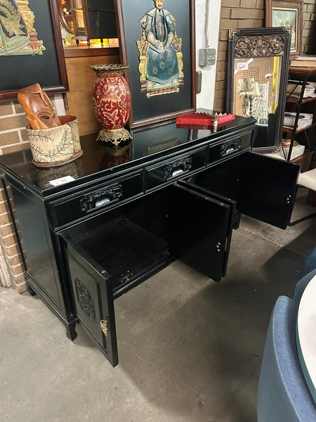 Black Laquer Asian Style Dresser 169095.