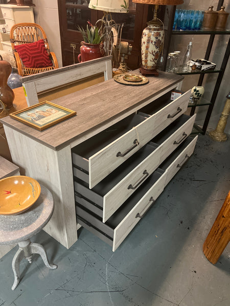 Whitewash Dresser w/ Mirror 165440.