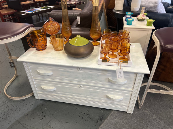Small 2 Drawer Dresser 163589.