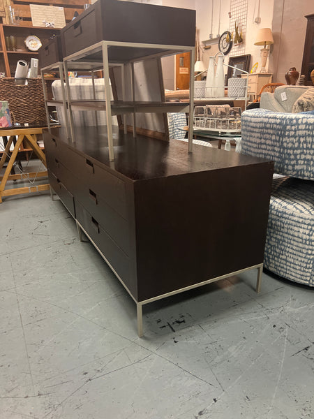 Italian Dresser 164765.