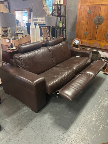 Natuzzi Brown Leather Recliner 165960.