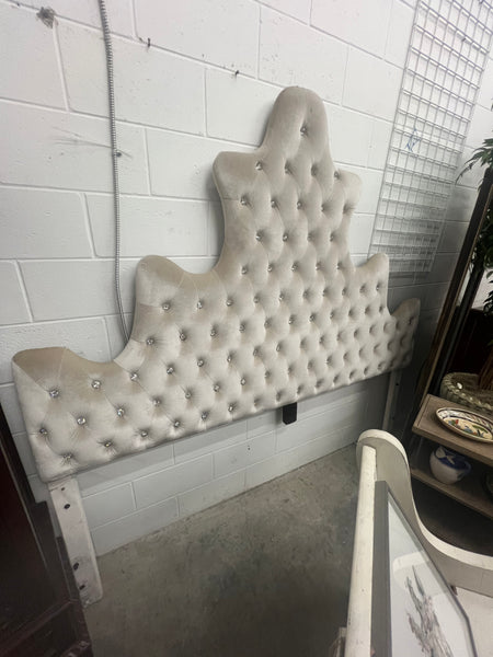 King Size Tufted Headboard 157151.