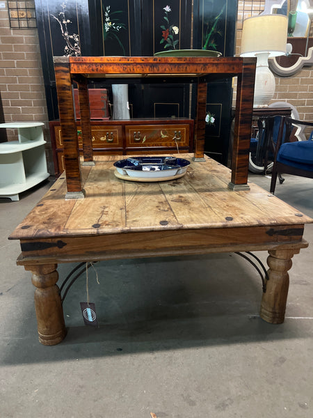 Rustic Pine Coffee Table 165559.