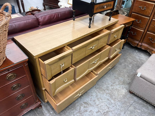 Midcentury Dresser 156826.