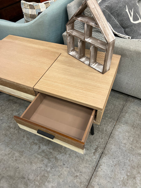 Modern Wood Lift Coffee Table 156275.