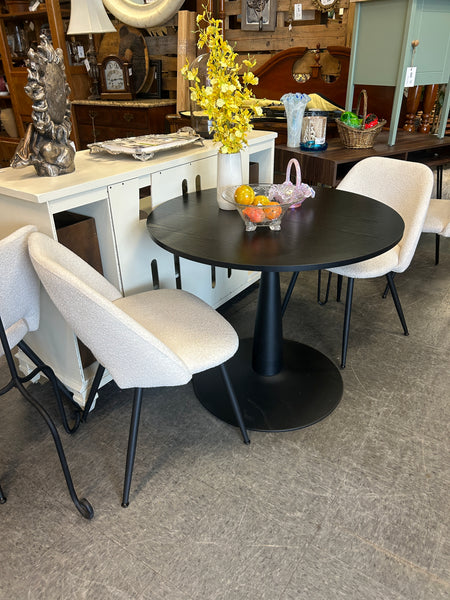 Black Table w/ 4 Chairs Set 177881.