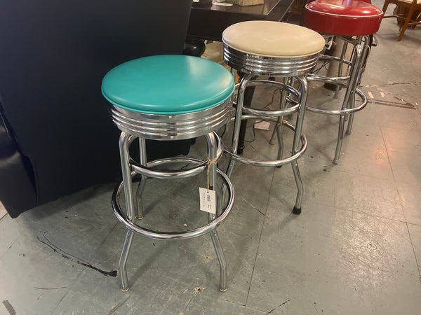 Set of 2 Chrome Base Stools 154128.