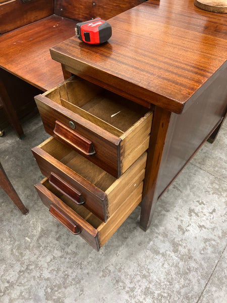 Mid-Century Typewriter Desk 152654.