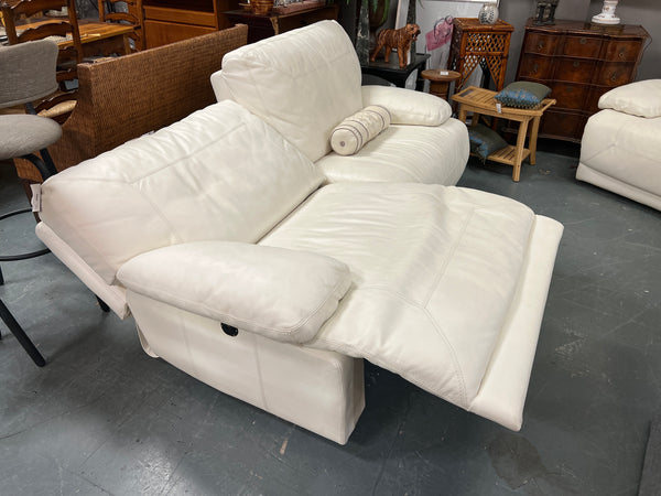 Z Gallery Reclining Sofa 152645.