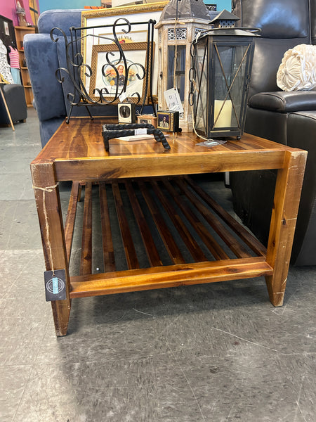 Wooden Coffee Table 177967.