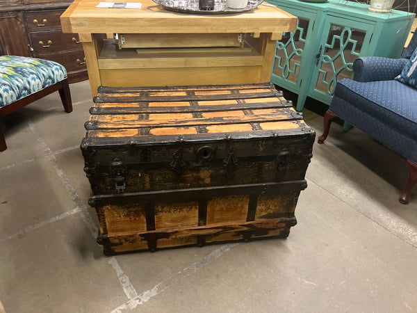 Vintage German Trunk Pre-WW2 168139.