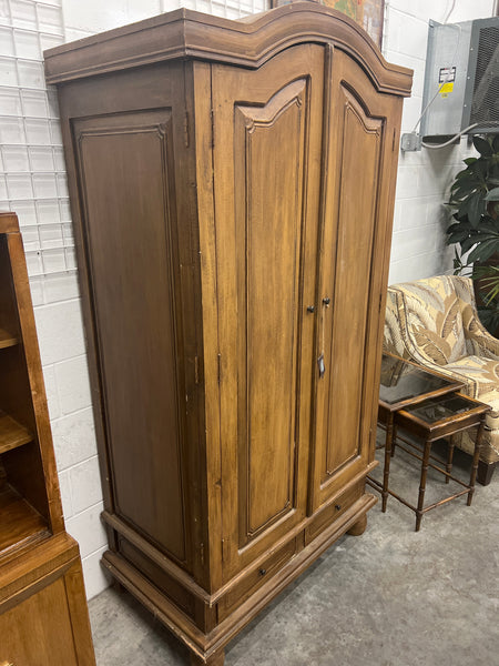 French Armoire 161064.