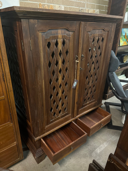 Antique Cabinet 163944.