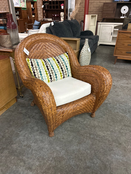 Pier One Wicker Chair 166852.