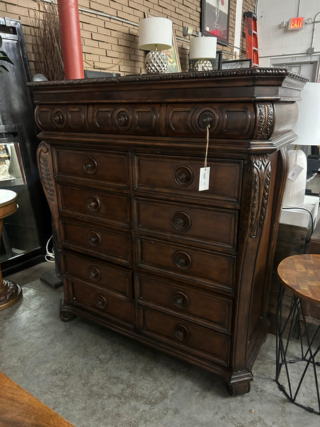 Large Chest of Drawers 178022.