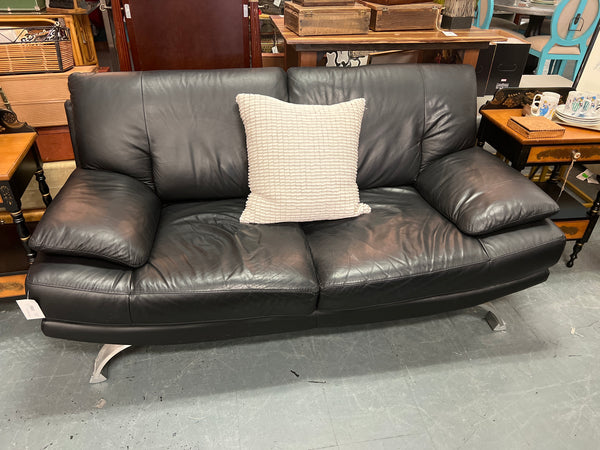 Black Leather Sofa 152880.