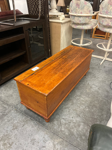 Antique Trunk 166252.