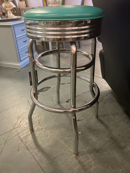 Set of 2 Chrome Base Stools 154128.