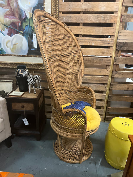 Peacock Chair 155237.