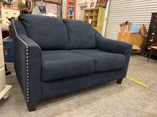 Navy Blue Loveseat 156335.