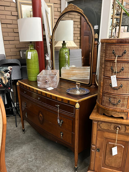 Art Deco Dresser w/ Mirror 147760