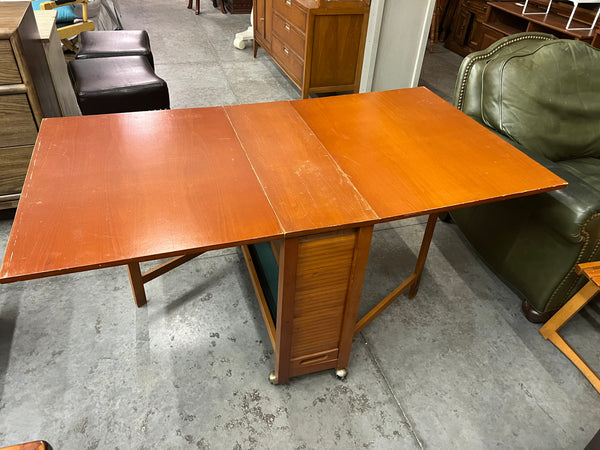 Mid-Century Teak Drop Leaf Dining Set 163793.
